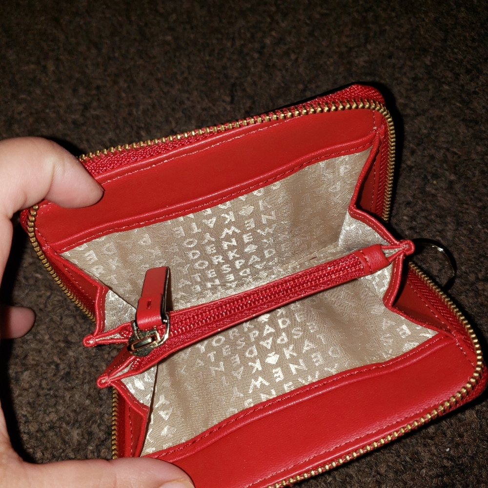 ❤Kate Spade Zip Wallet. - Picture 4 of 4